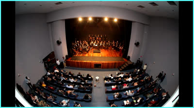 MCS RONY E SARGENTO E DJ FLAVINHO PIPOS E MUITO MAS NO TEATRO MUNICIPAL DE S.G.